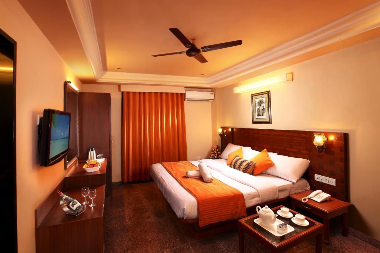 Hotel Rajdhani Panaji Buitenkant foto