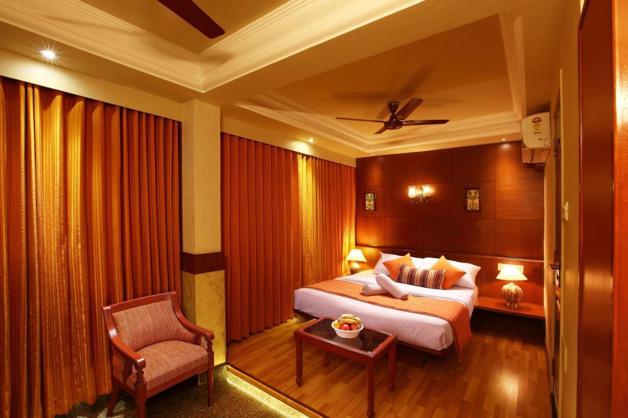 Hotel Rajdhani Panaji Buitenkant foto